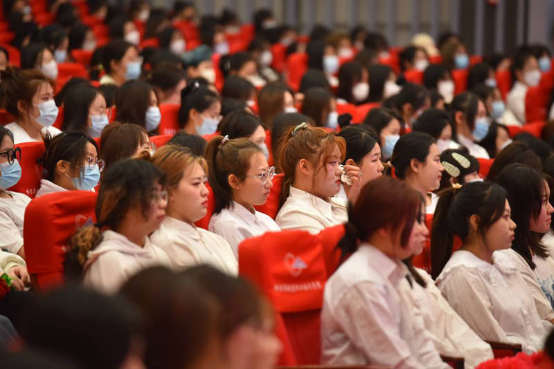 图片2.jpg 图片2.jpg